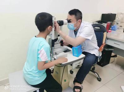 延大附院眼科開展"愛眼日"系列活動