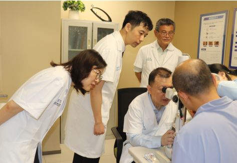 京鄂閩專家團再次匯聚福州愛爾眼科疑難眼病診療平臺,聯合會診為患者破除疑難